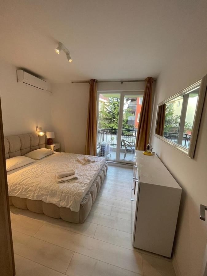 Sun&Moon Apartment Obzor Eksteriør billede